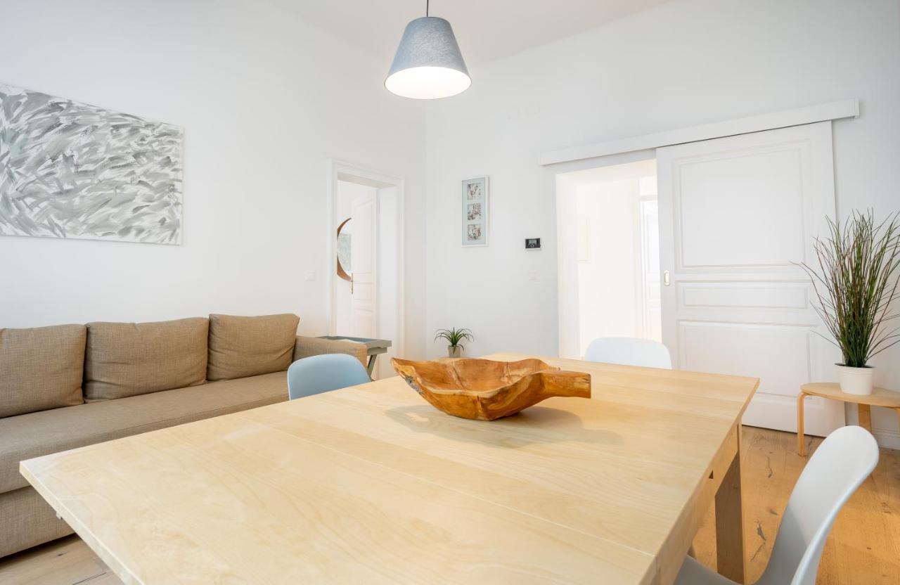 Cottageviertel - Stilvolles Apartment In Parknahe Βιέννη Εξωτερικό φωτογραφία